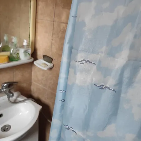 Casa Emy Aproape De Plaja 3 Papuci بيت ضيافة 3*