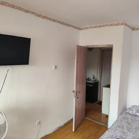 Casa Emy Aproape De Plaja 3 Papuci كونستانتا