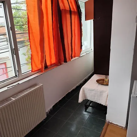 Casa Emy Aproape De Plaja 3 Papuci Pensjonat